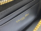 HOBO SIGNATURE 23  BAG IN BLACK LAMBSKIN