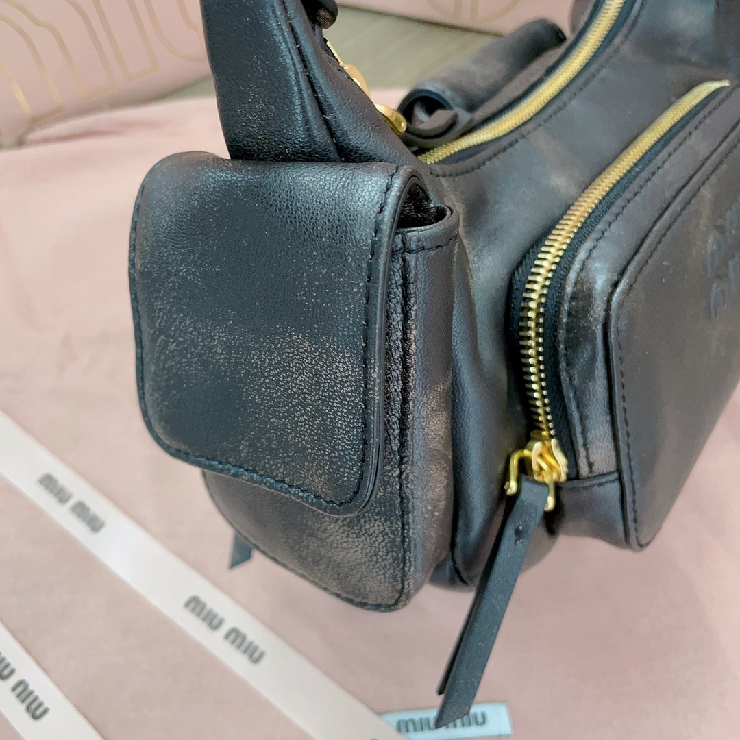 MIU POCKET 21CM SHOULDER BAG COFFE CALFSKIN
