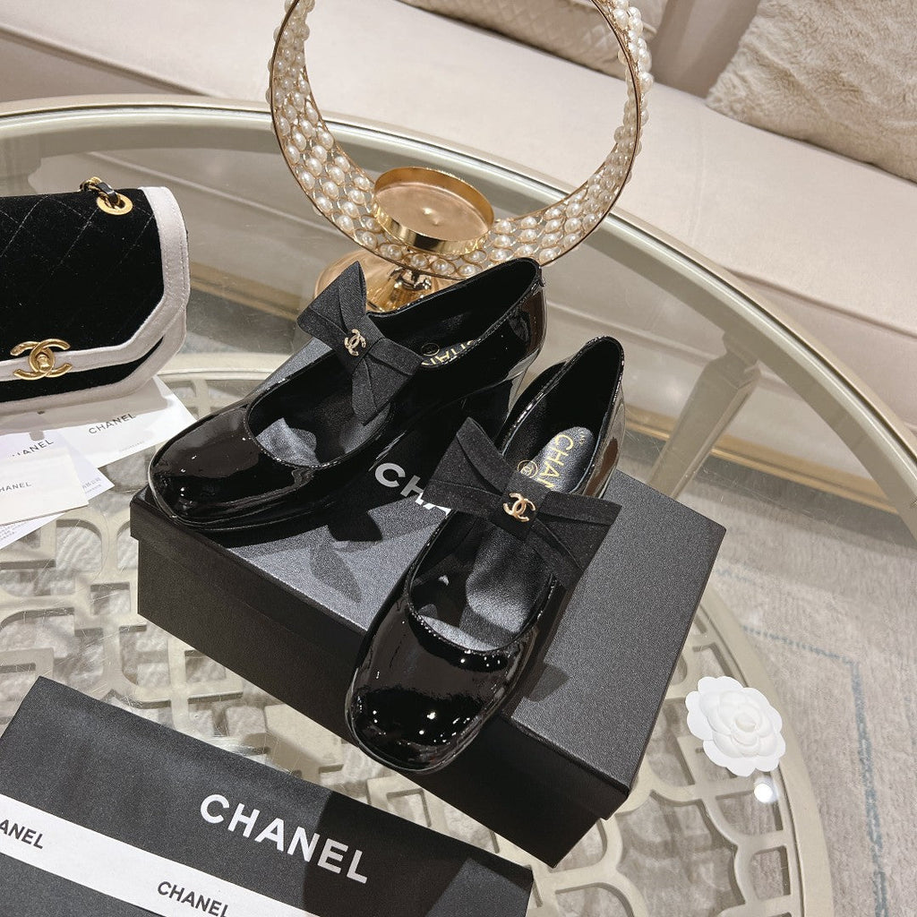 CC High Mary Janes 55mm Black With Bow Glossy Calfskin 943290