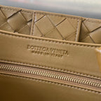 bv medium andiamo 32 brown suede