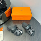 CHYPRE SANDAL BLACK CALFSKIN STYLIZED