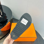 CHYPRE SANDAL BLACK CALFSKIN STYLIZED