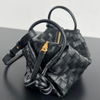 BV Loop Top Handle 19cm Black Lambskin