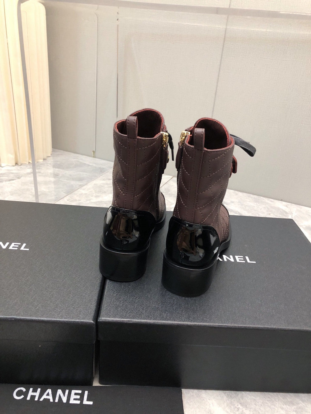 CC Short Boots 45mm In Brown Red Mix Black Quilted Lambskin And Glossy Cowhide 950033