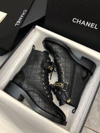 CC Short Boots 45mm In Black Quilted Lambskin And Glossy Cowhide 950042