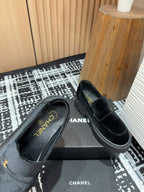 CC LOAFER THICK-SOLED IN BLACK VELVET