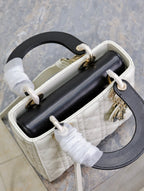 Lady Bag 17cm White Black Lambksin