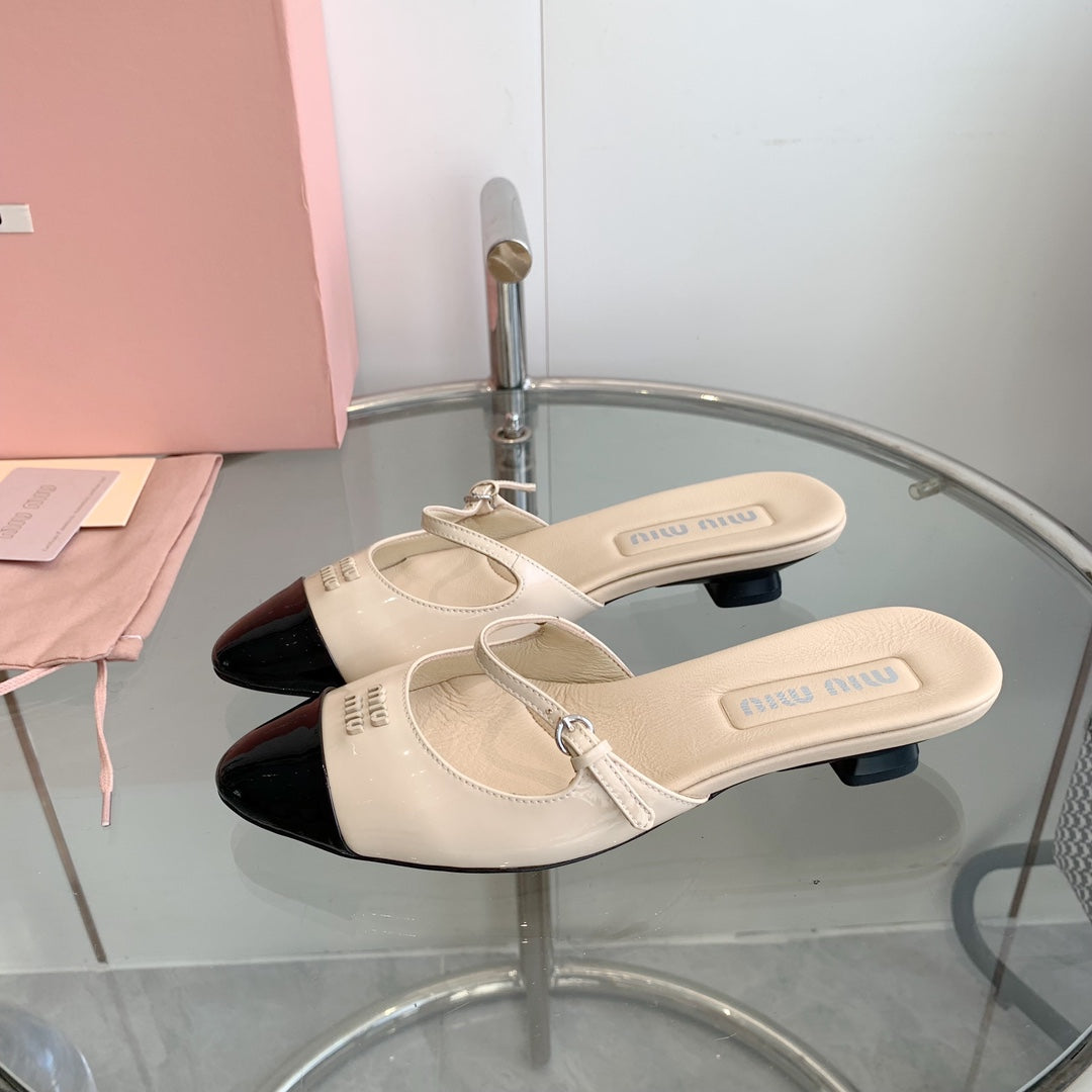 Miu Sandals Square Heel Shoes Beige Leather