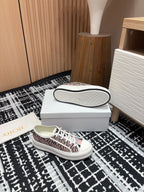 CD Walk'n'Dior Platform Sneaker Pale Pink Miss Canvas