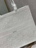 CD Lace White Book Tote 42cm Bag Canvas 336570