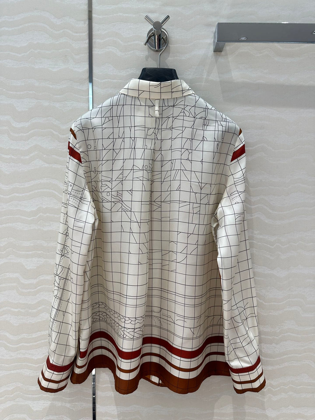 Hm 25 Coaching Deja Vu Shirt White red brown Silk