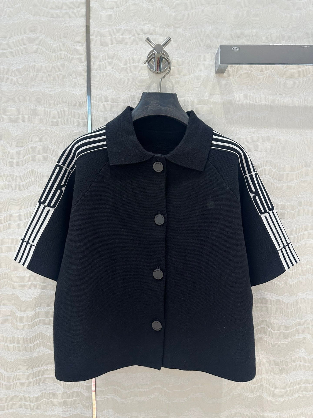 CD Short-Sleeved Cardigan Jacket Black Viscose Polyamide