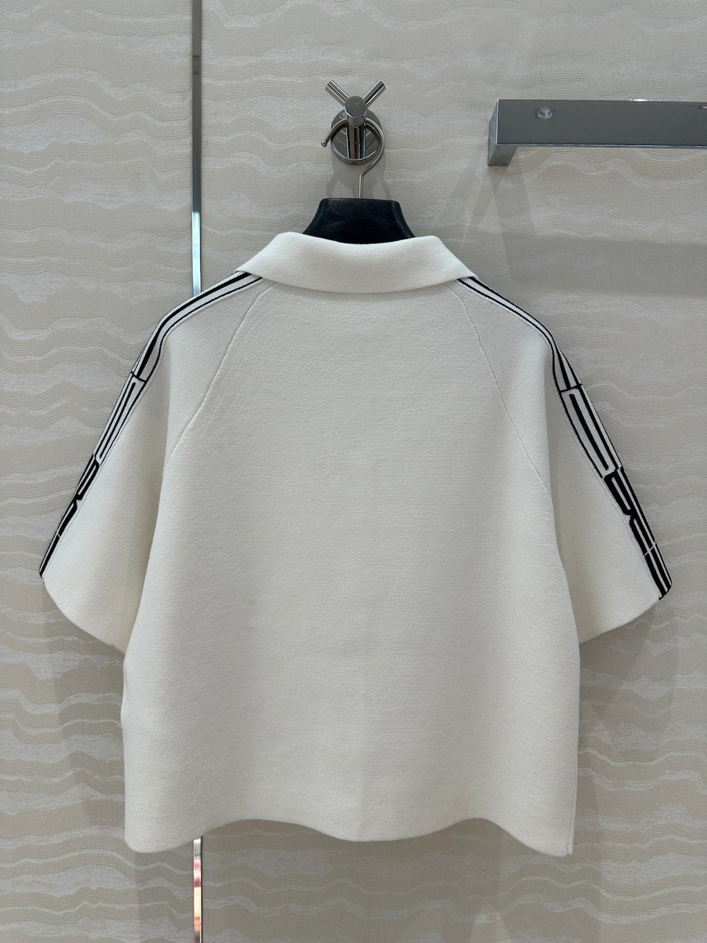 CD Short-Sleeved Cardigan Jacket White Viscose Polyamide