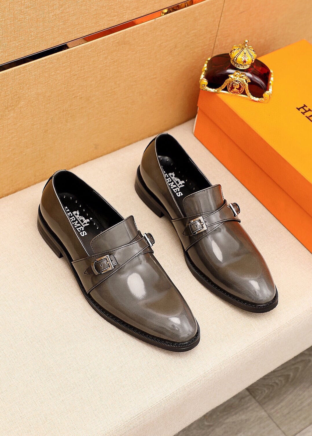 HM Men's  Loafer Metallic Gray Patent Leather 637348