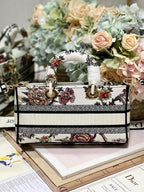 CD Floral White 26 Lady D-Joy Bag Canvas 336636