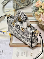 CD Paris White 26 Lady D-Joy Bag Canvas 336639