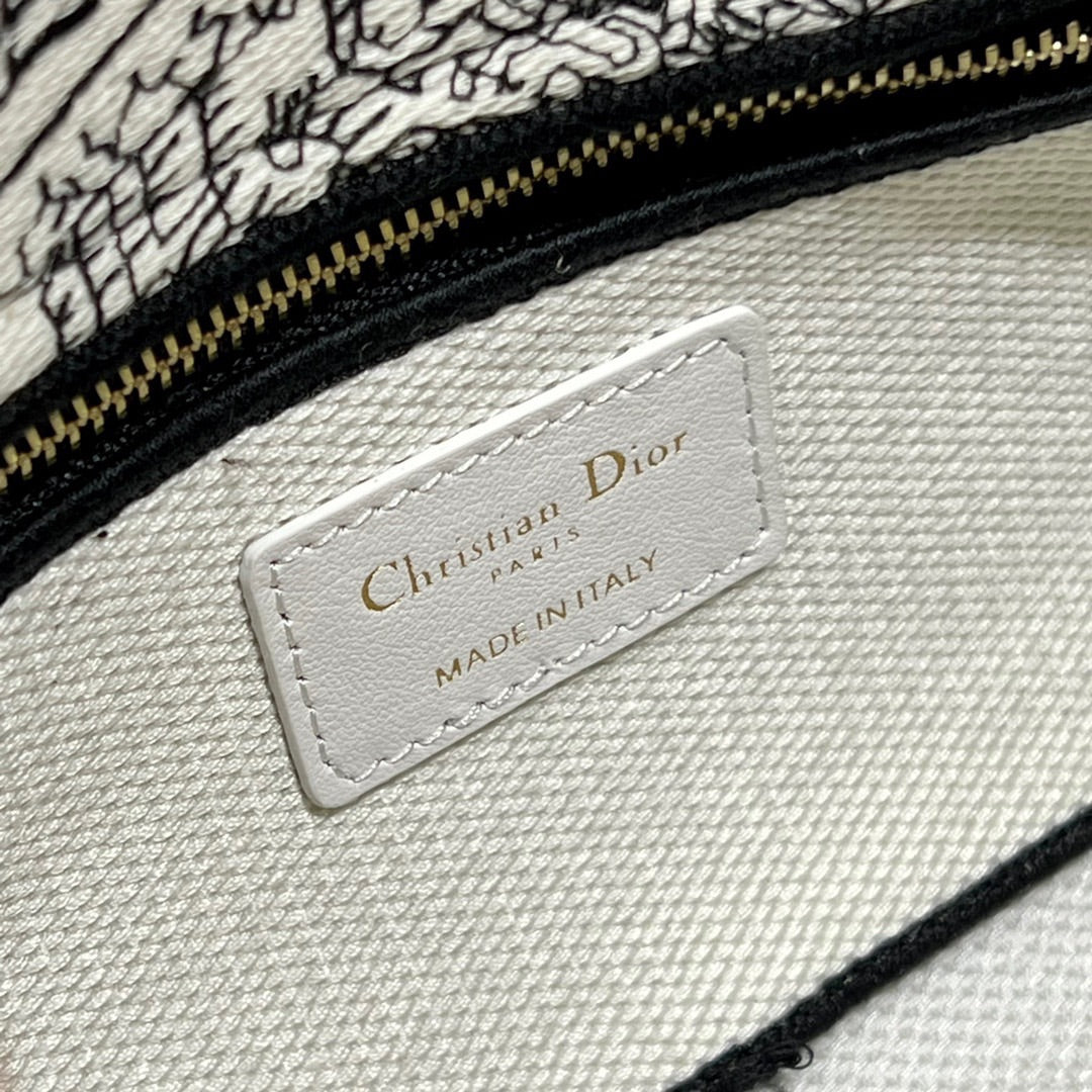 CD Paris White 26 Lady D-Joy Bag Canvas 336639
