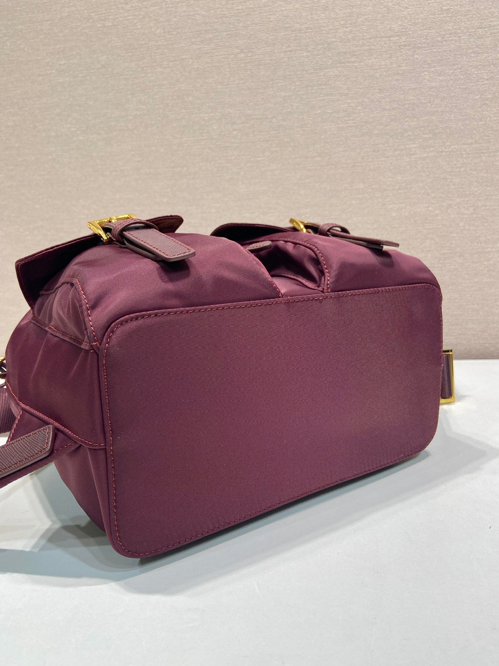 PRA backpack 28 burgundy nylon fabric gold hardware