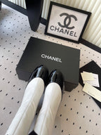 CC 25 Bow Elastic Boot White Black Lambskin 514028