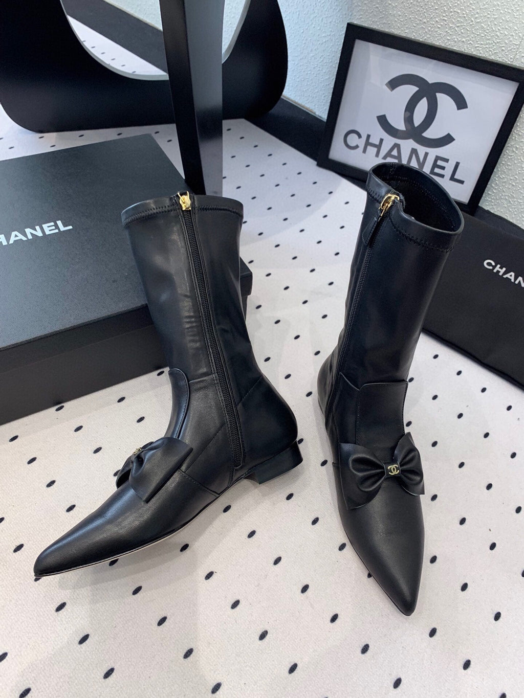 CC 25 Bow-knot Short Boot Black Sheepskin 514063