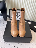 CC 25 Short Boot Camel Suede Patent Leather 514103