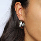 BOLD HOOPS.