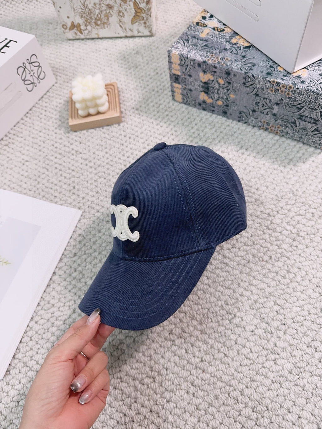 Celin Cap Blue Velvet