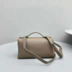Loro Extra Pocket L19cm Warm Mastic Grained Calfskin