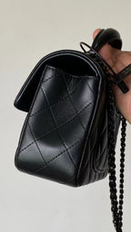 25C Mini Flap Bag Top Handle 20cm Black Lambskin Black Hardware Premium Version