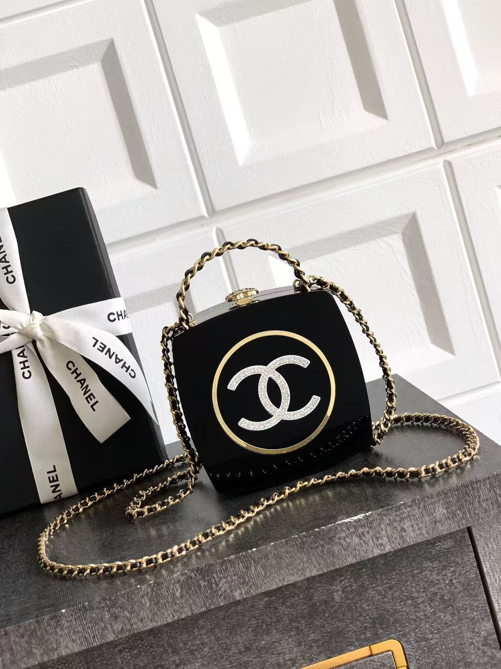 Chanel 25 Minaudière Makeup Palette Bag Black mix Colors Plexiglass