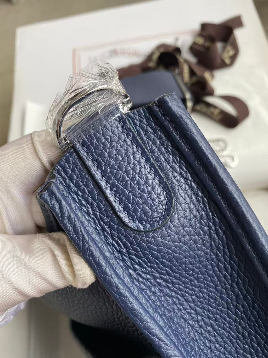 Evelyne 29cm Sapphire Blue Togo Shw