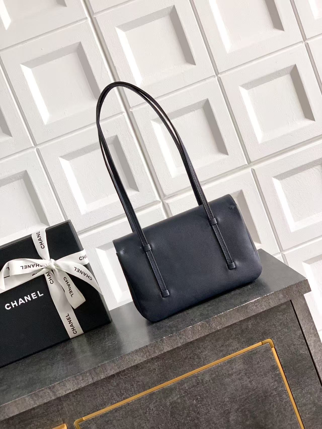 Chanel 2026 Bag 22cm Blue Grained Shiny Calfskin