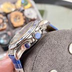 DAYTONA SET WITH 36 BAGUETTE-CUT DIAMONDS