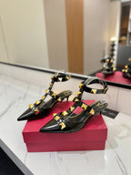 VT Rockstud Sandals 45mm Cowhide 351957