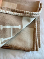 HM Drapeau Blanket Naturel and Grege Wool Cashmere