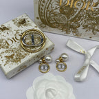 CD Brooch 177770