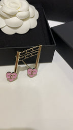 CC Brooch Gold 163086