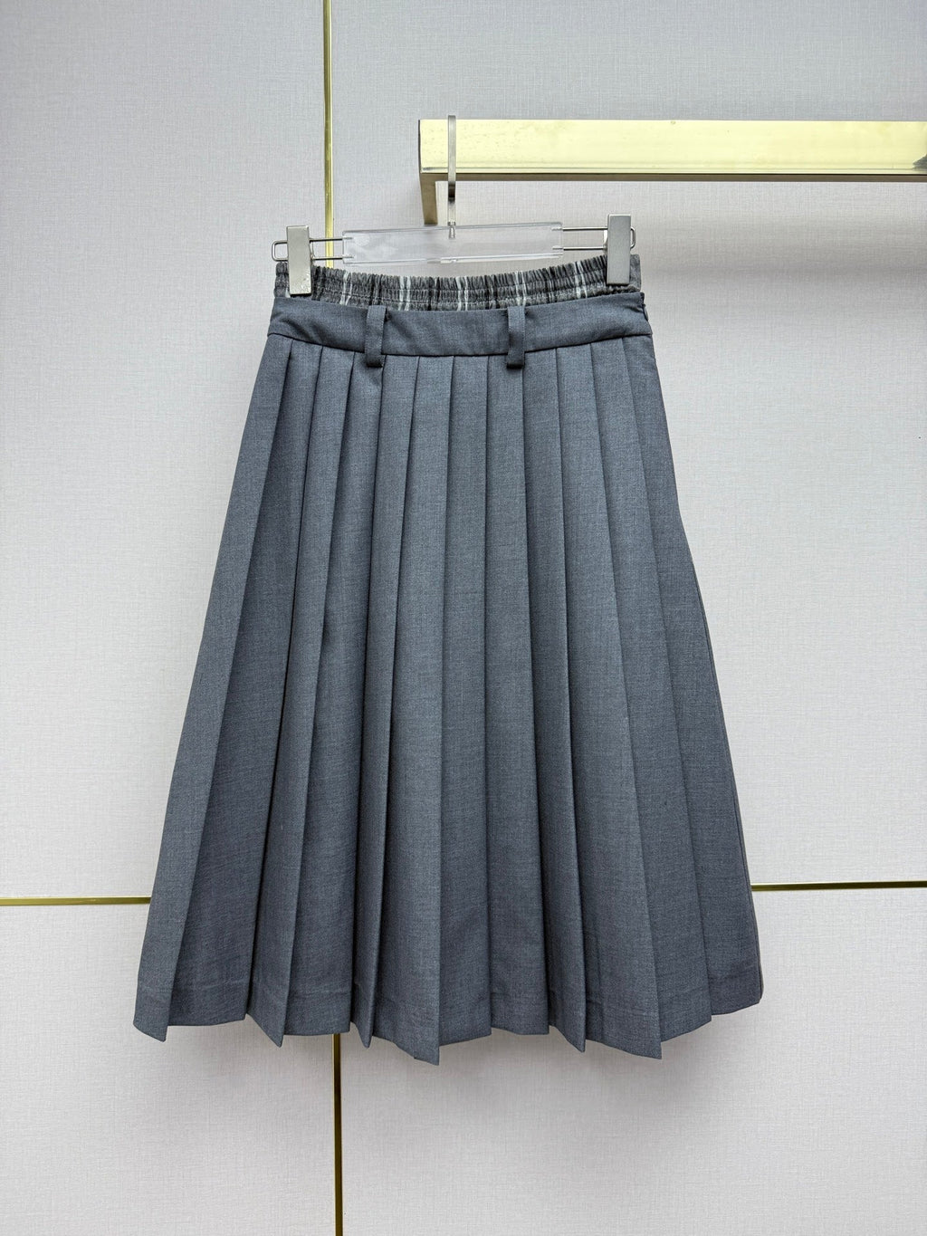 Miumiu 2026 Polo Collar and High-Waisted Pleated Skirt Cotton