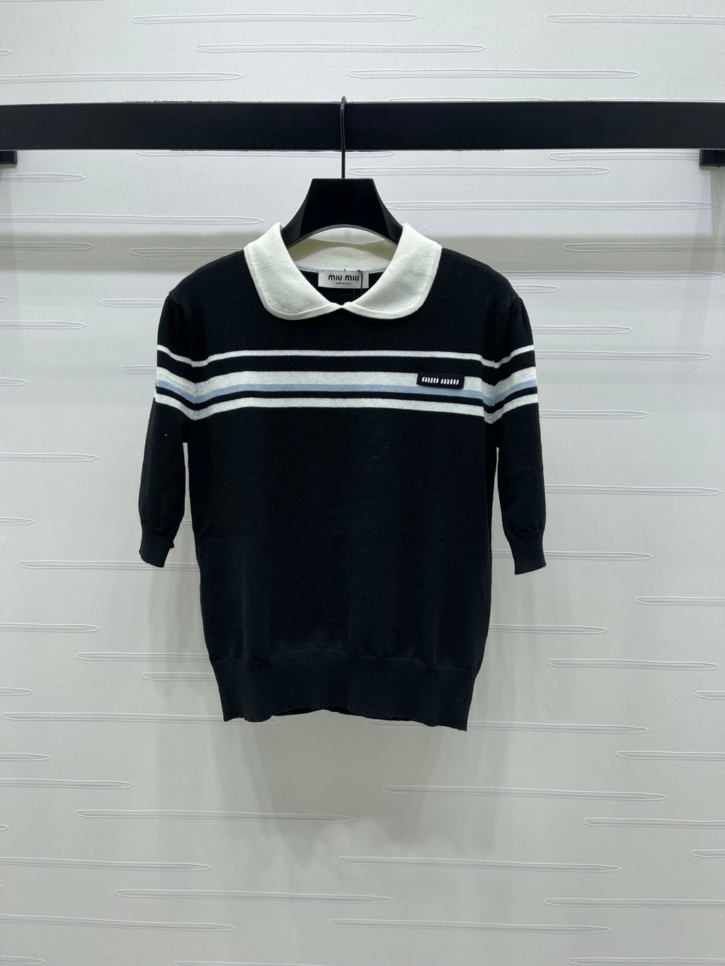 Miumiu 2026 Pan Collar Knit Short-sleeved Top Cream and Black Tencel 352458