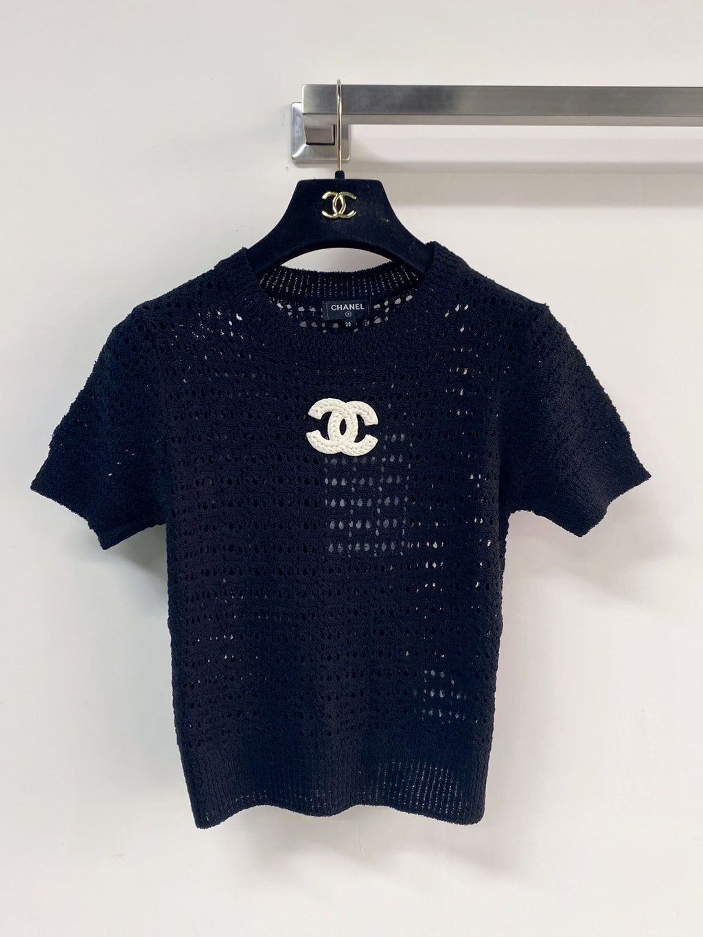 Chanel 2026 Hollow Short-Sleeve Shirt Pink Black White Wool Cashmere