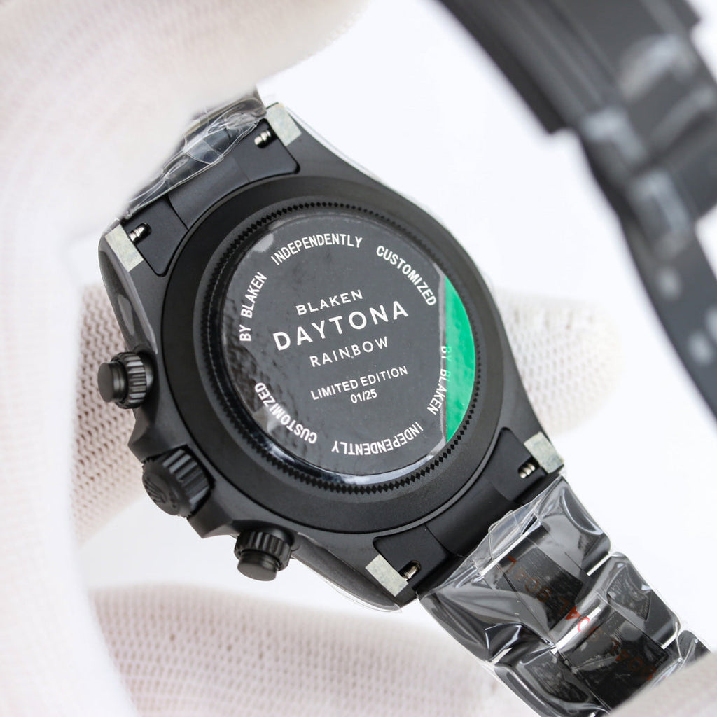 Rolex Daytona 40mm Carbon Black Red Dial