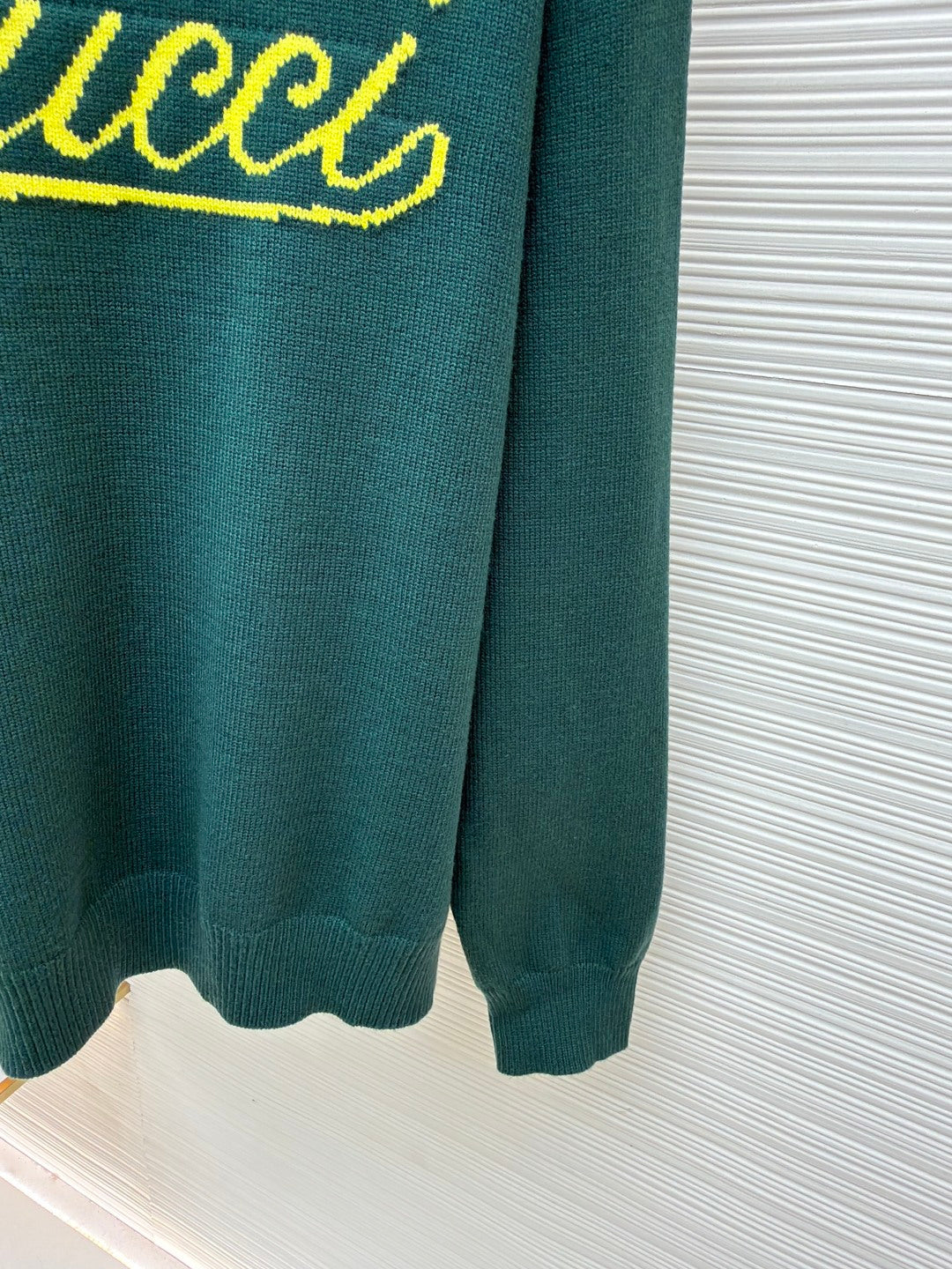 GUCCI 26S SWEATER 216