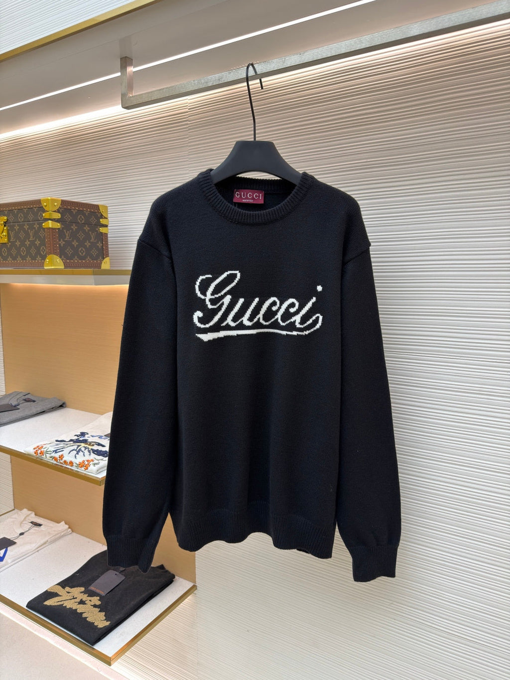 GUCCI 26S SWEATER 217