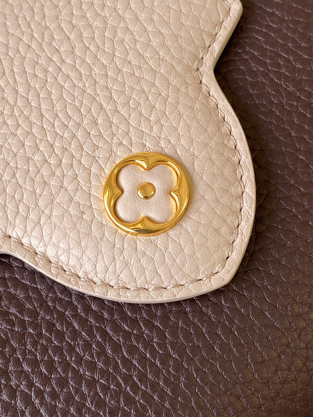 LV 2026 Capucines Bag Brown Chocolate Taurillon Cowhide Leather 281624