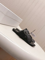 PRA 26S Thong Sandals Black Calfskin 600596