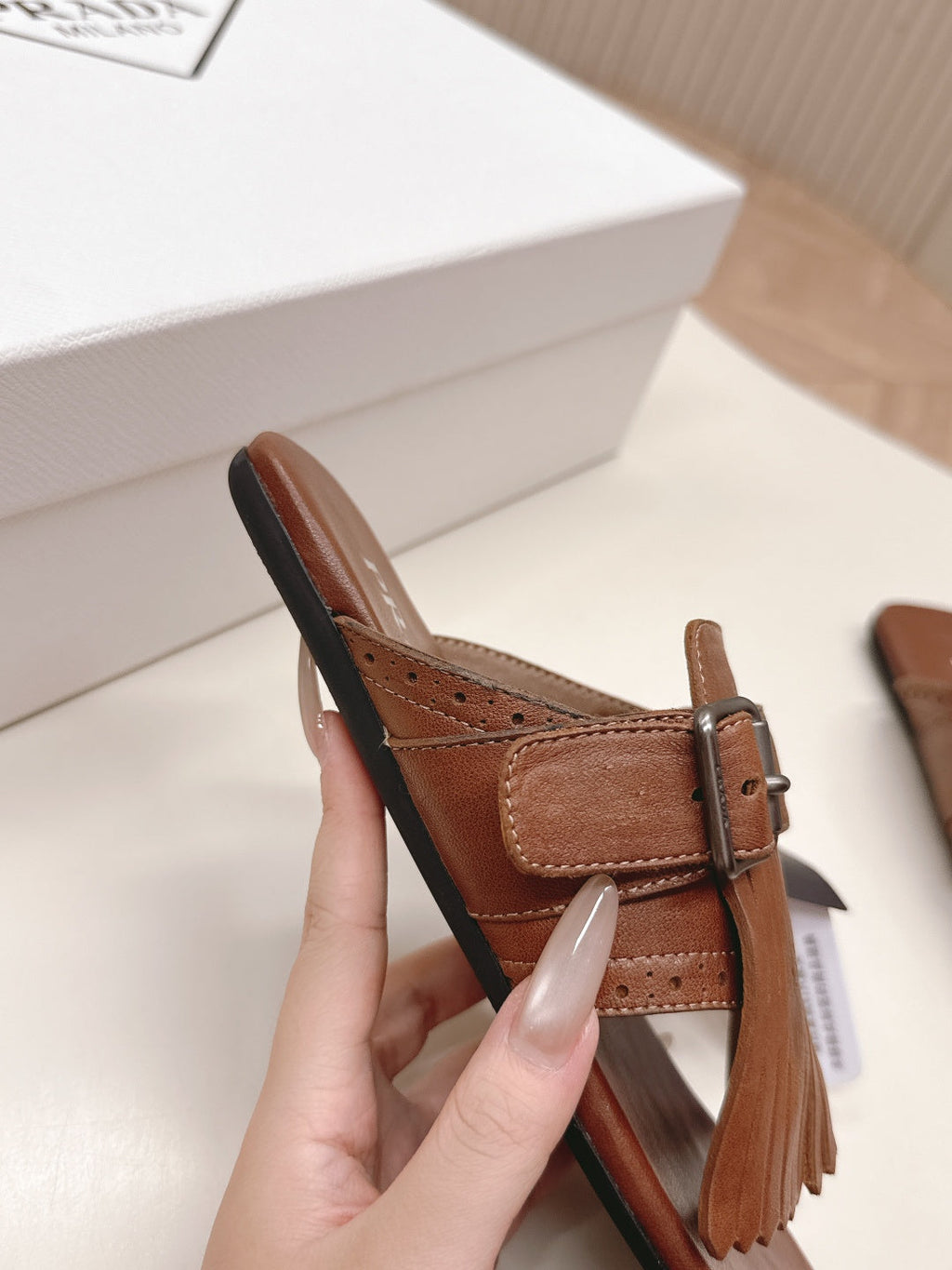 PRA 26S Thong Sandals Brown Calfskin 600598