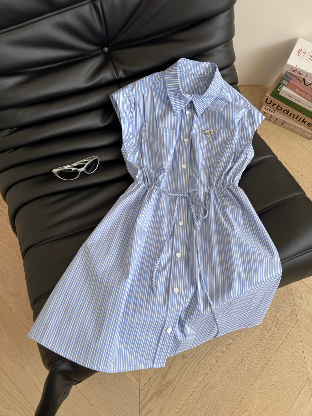 LV 25 Triangle Metal Logo Decorated Dress White Blue Cotton