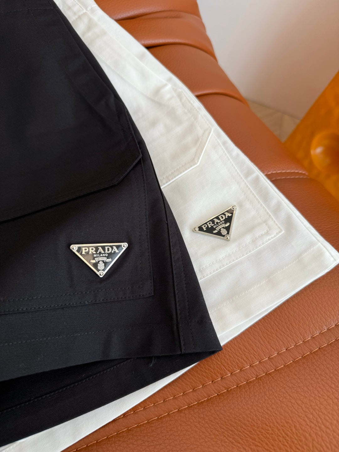 Prada 25 Short Black and White Cotton