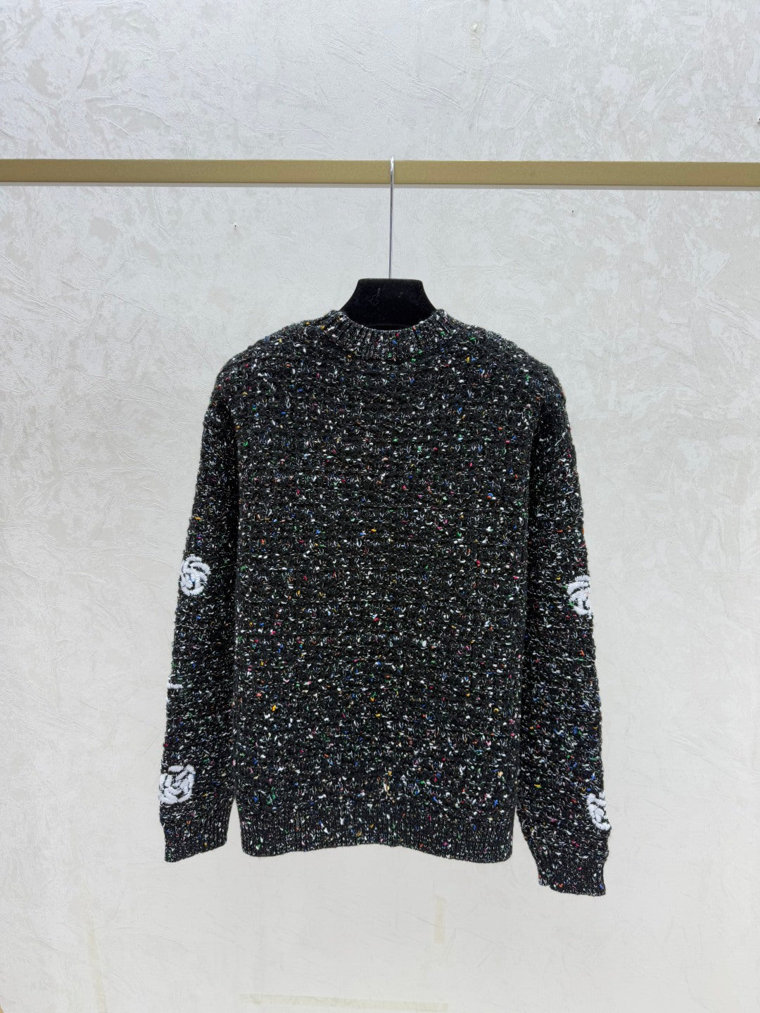 CC 26 Crew Neck Embroidered Logo Knit Sweater Wool 809408