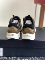 CC 25 Sneaker Gold Suede Sheepskin 352724